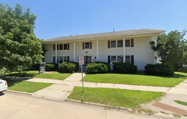 1425 W 5th Street, Waterloo, IA 50702