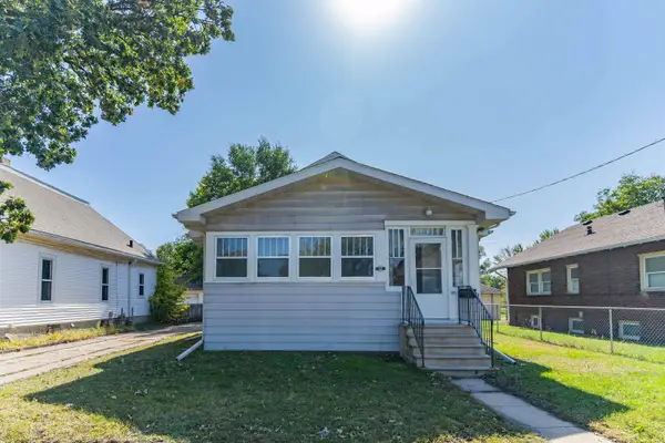 68 E Parker St Street, Waterloo, IA 50703