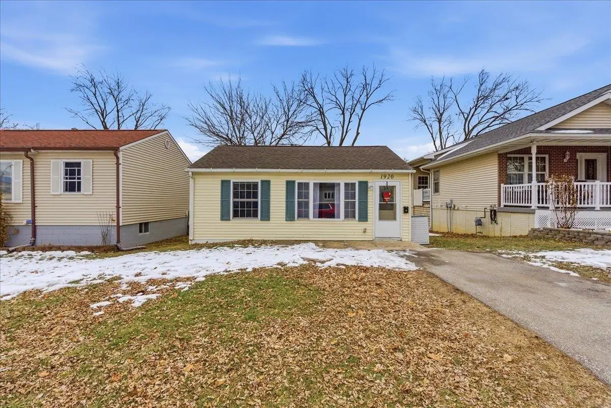 1920 Locke Avenue, Waterloo, IA 50702 - #1