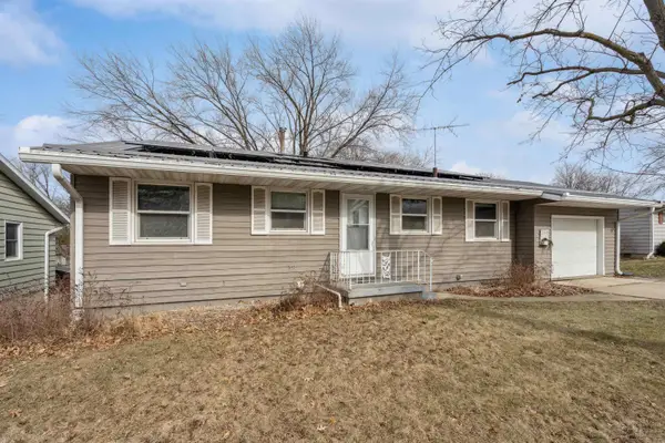 1712 Rainbow Drive, Waterloo, IA 50701