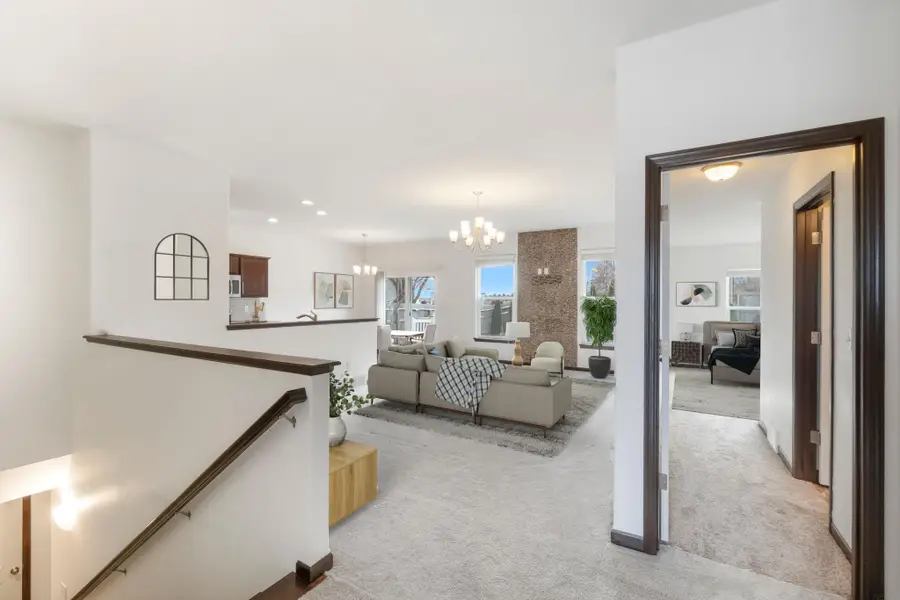 1420 Hummingbird Circle, Waterloo, IA 50702 - Image #2