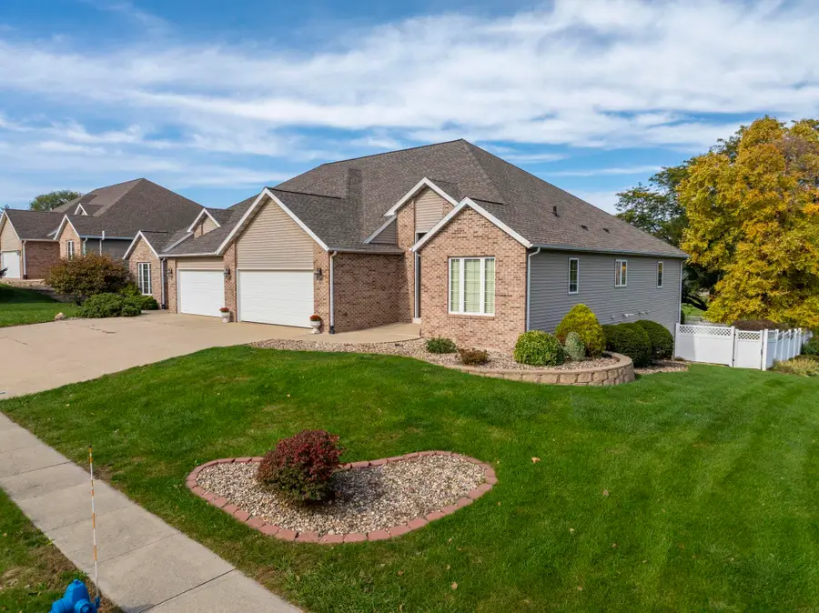 1910 Winston Place, Waterloo, IA 50701 - Image #2