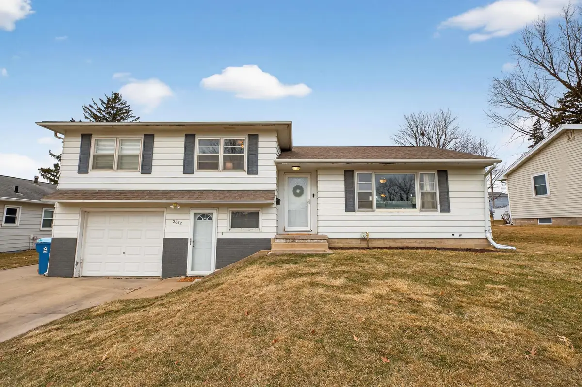 2632 Orchard Street, Waterloo, IA 50702 - #1