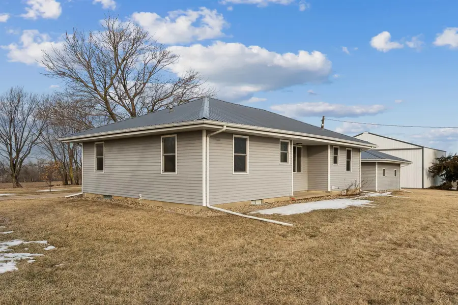 5955 Osage Road, Waterloo, IA 50703 - #3