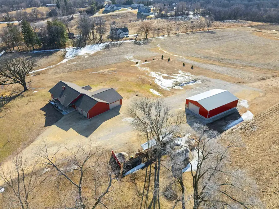 1009 Bremer Road, Waverly, IA 50677 - #2