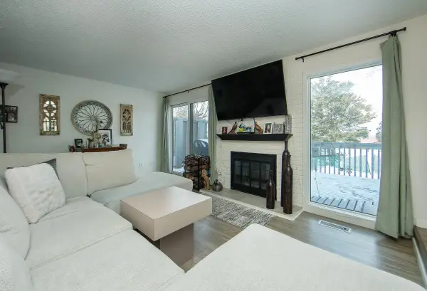 2330 Dusty Rd, Waterloo, IA 50701