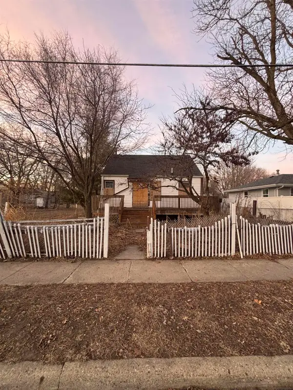 3323 Tripp Street, Ames, IA 50010