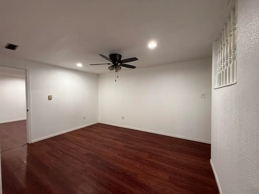 929 Randolph Street, Waterloo, IA 50702 - #3