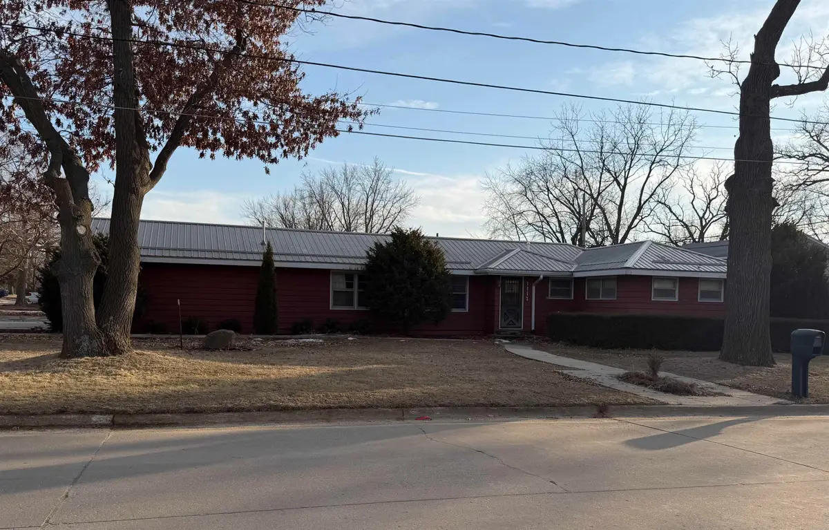 1117 NE 3rd Street, Independence, IA 50644 - #1