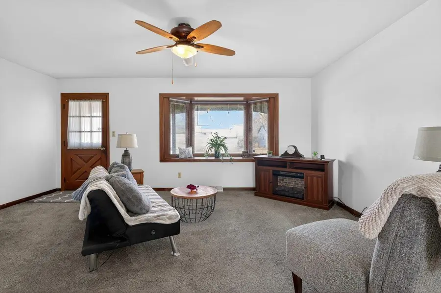 1543 Wakonda Drive, Waterloo, IA 50703 - #2