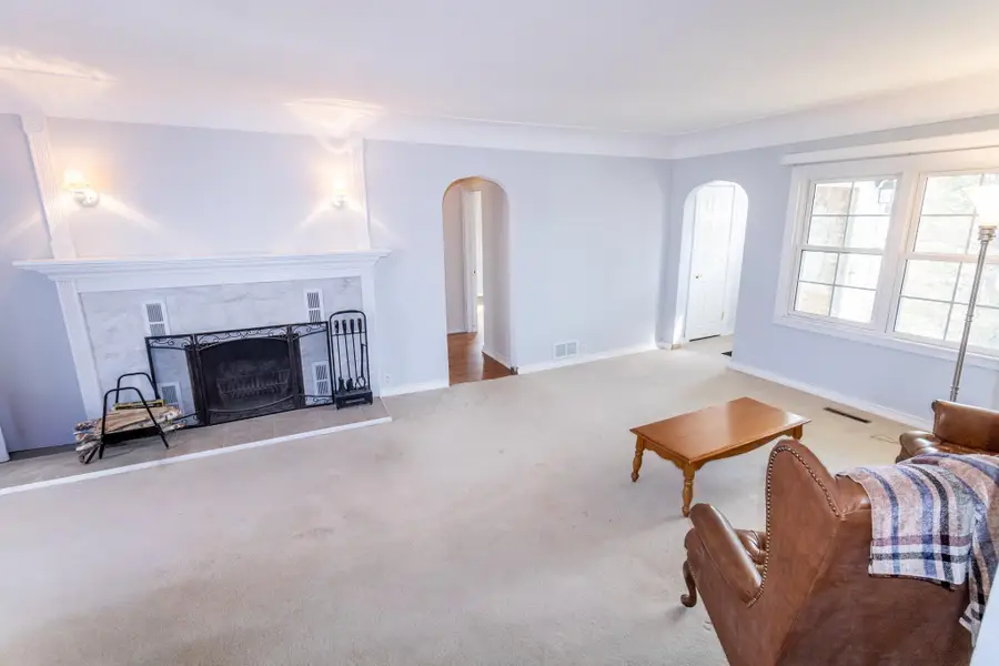 1434 Rainbow Drive, Waterloo, IA 50701 - #2