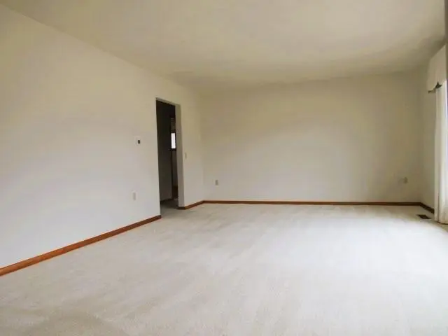 907 Southhaven Drive, Monticello, IA 52310 - #2