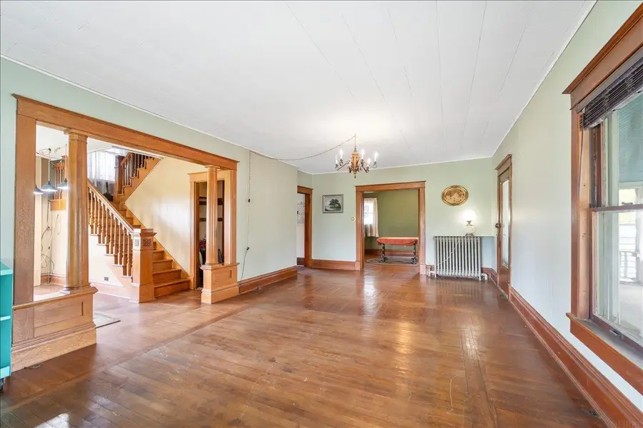 613 Washington Street, Eldora, IA 50627 - #2