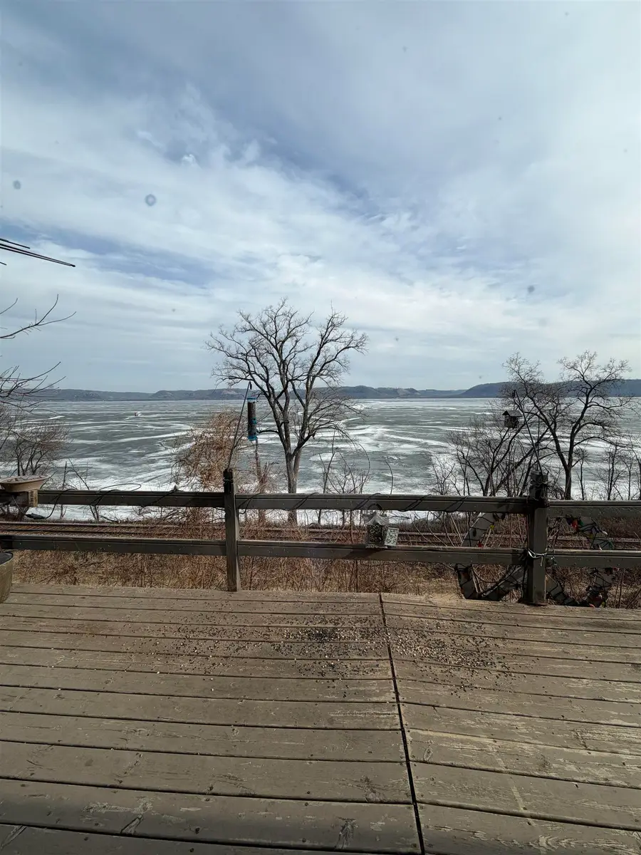 1632 River View Road, Lansing, IA 52151 - #2