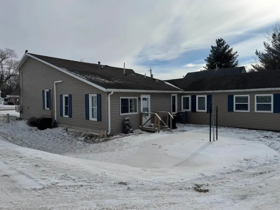 104 Maple Street, Janesville, IA 50647 - #3