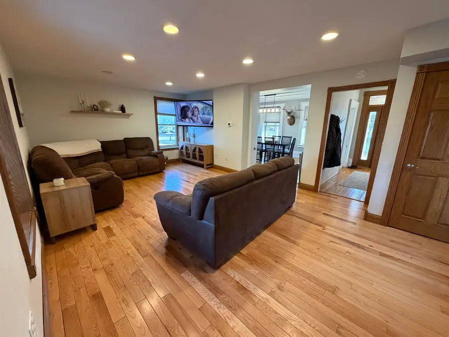 303 W Main Street, Waukon, IA 52172 - #3