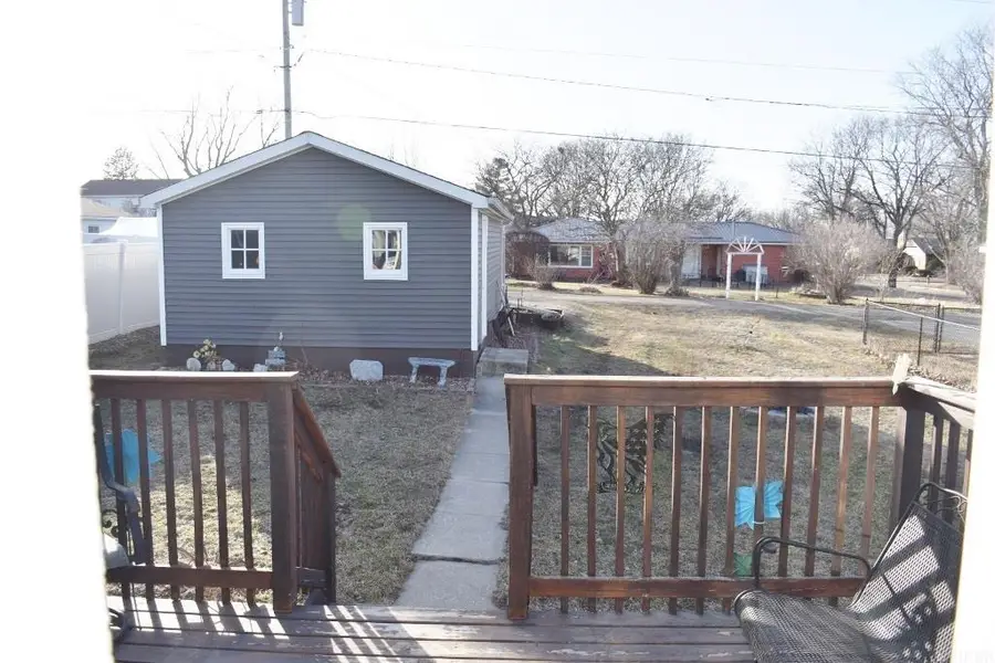 104 8th Ave Se, Oelwein, IA 50662 - #3