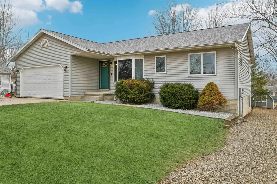 1209 NW 39th Street Road, Cedar Rapids, IA 52405 - #2