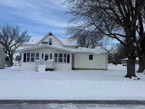 209 3rd Street, Wellsburg, IA 50680