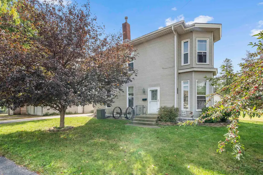 424 Commercial Street, Strawberry Point, IA 52076 - #2