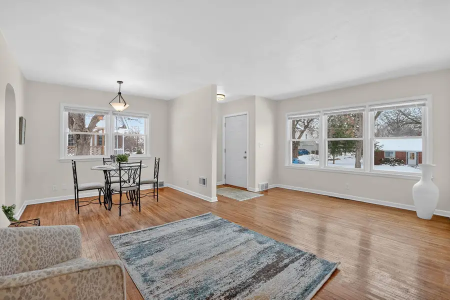 1104 College Street, Cedar Falls, IA 50613 - #2