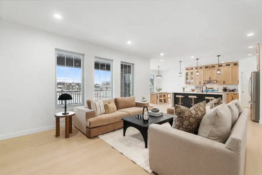 1122 Algonquin Drive, Cedar Falls, IA 50613 - #3