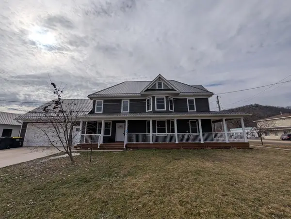 290 NE Main Street, New Albin, IA 52160