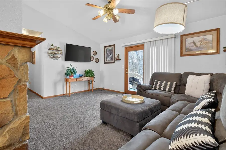 3905 Memory Lane, Waterloo, IA 50701 - #3