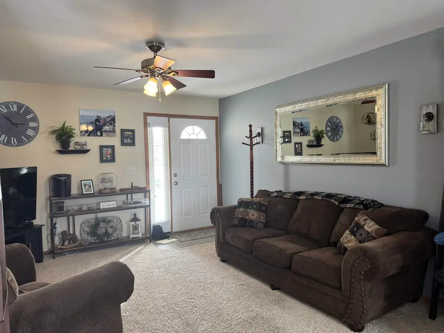 1113 Amelia Drive #1, Cedar Falls, IA 50613 - #2