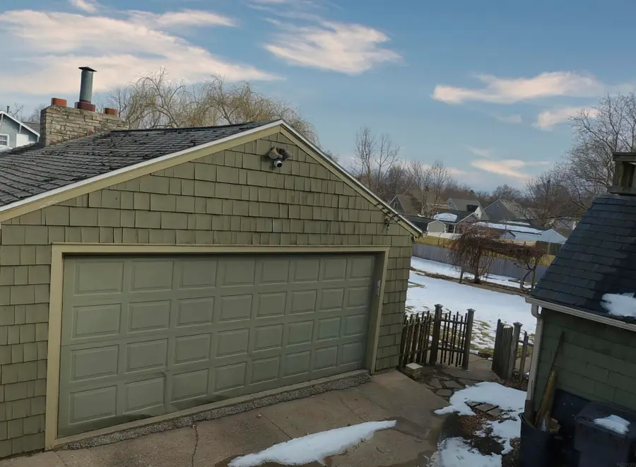 1816 Tremont St, Cedar Falls, IA 50613 - #2