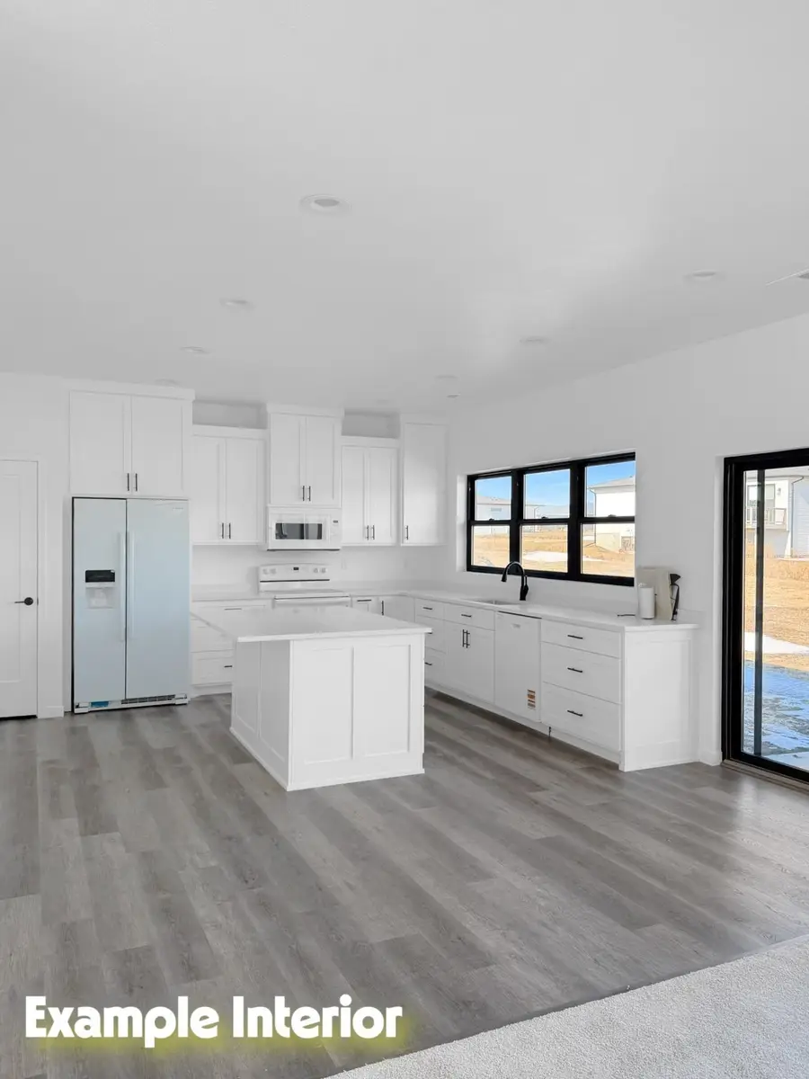 1805 Ashworth Drive, Cedar Falls, IA 50613 - #2