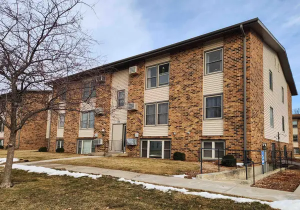 508 Commercial Street #J, LaPorte City, IA 50651