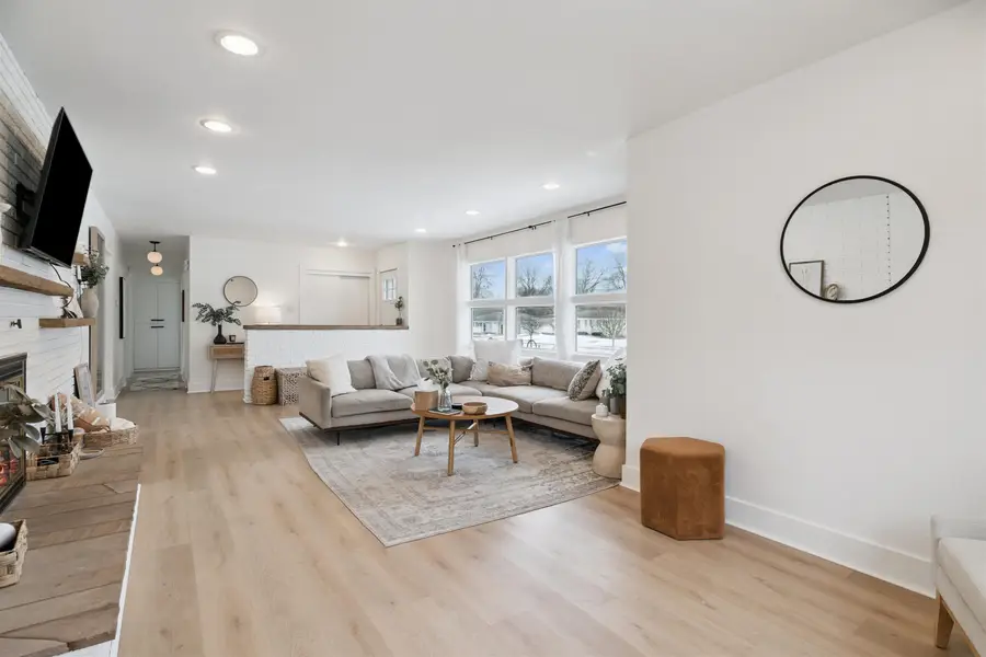 1214 Pleasant Valley Drive, Waterloo, IA 50701 - #3