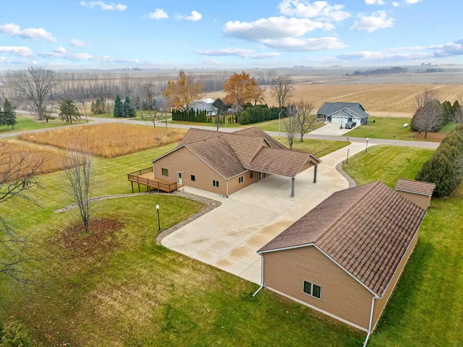 101 E 13th Street, Sumner, IA 50674 - #3