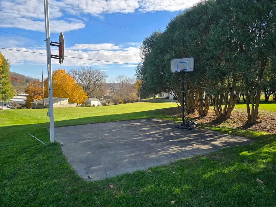 608 Moen Street, Decorah, IA 52101 - #3