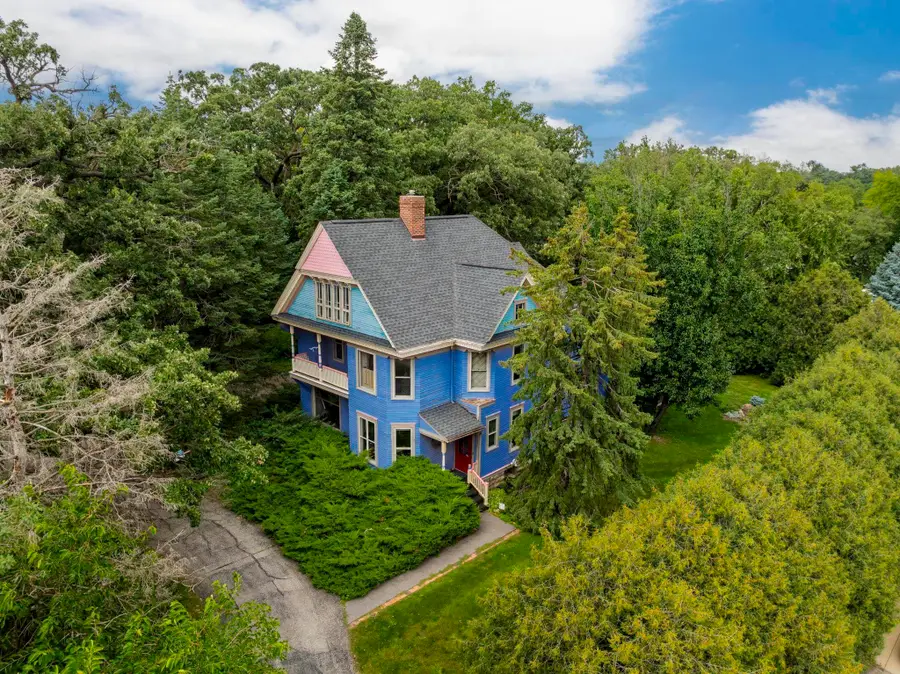 5634 University Avenue, Cedar Falls, IA 50613 - #2