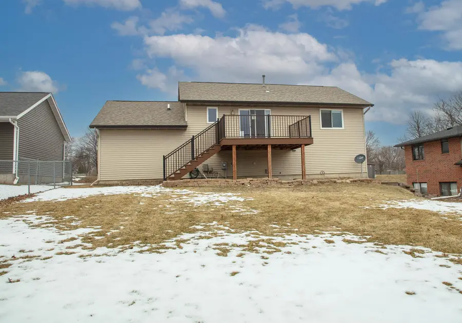 4009 Sager Ave, Waterloo, IA 50701 - #3
