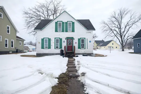 108 W Railroad Street, Fredericksburg, IA 50630