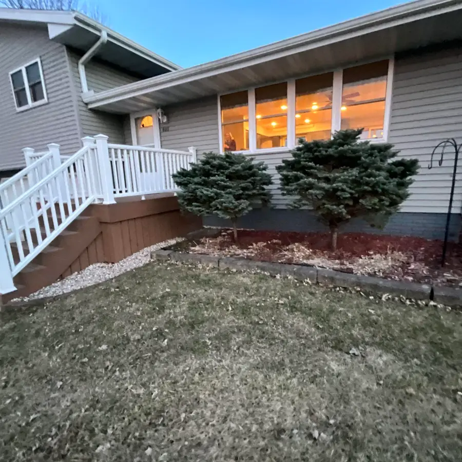 605 Spring Street, Clermont, IA 52135 - #2