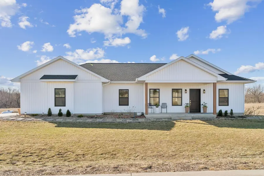 105 Pine Ridge Road, New Hartford, IA 50660 - #2