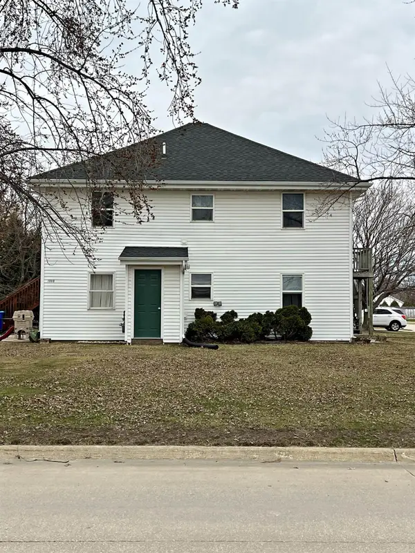1000 3rd St. N.w., Independence, IA 50644