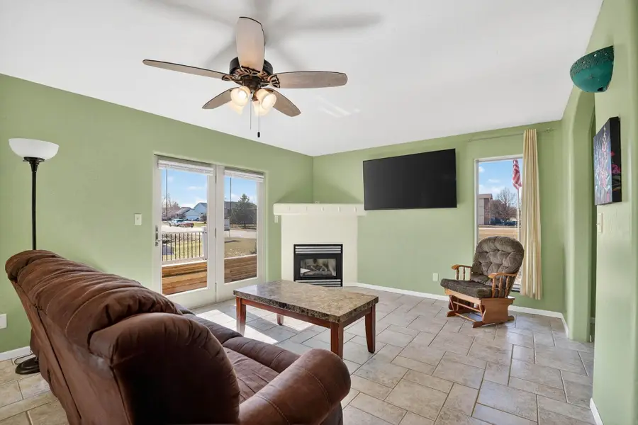 1319 Leitha Terrace, Waverly, IA 50677 - #3