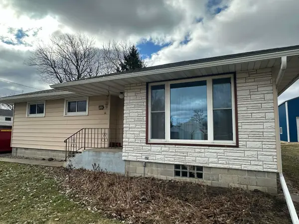 301 NW 4th Street, Fort Atkinson, IA 52144