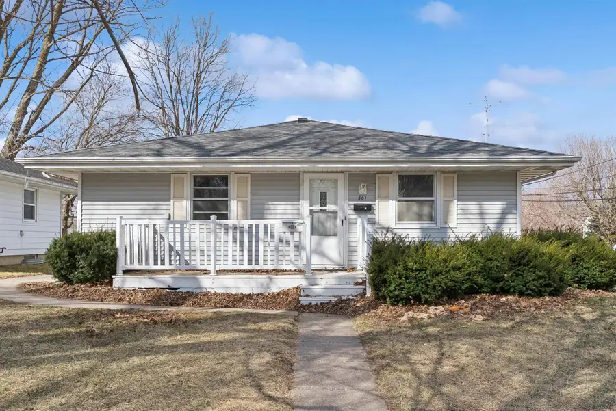 704 3rd Street #704 & 301, Reinbeck, IA 50669 - #2