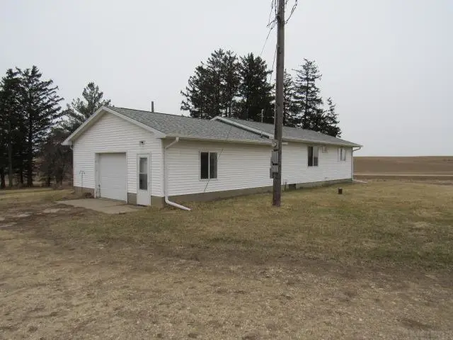 18109 E23 County Home Rd, Monticello, IA 52310 - #3