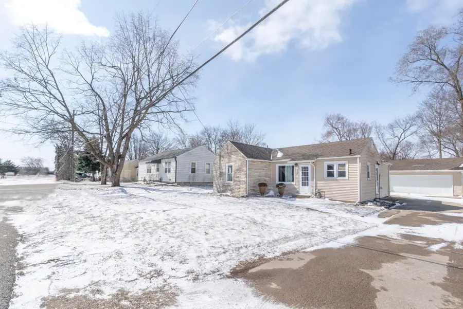 930 Colleen Avenue, Evansdale, IA 50707 - #2