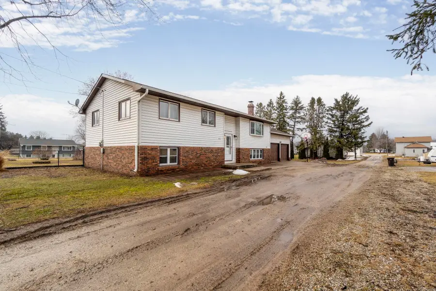 426 Ash Street, Fredericksburg, IA 50630 - #2