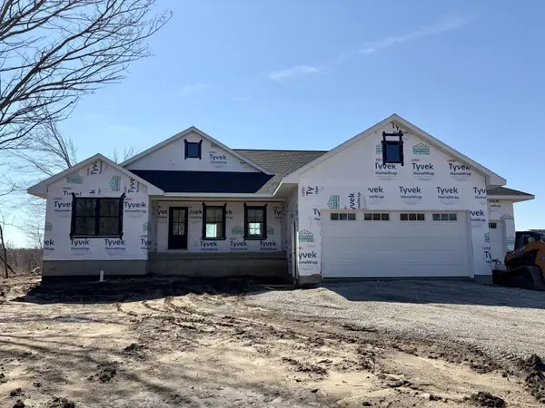 1938 Lovers Lane Blvd, Independence, IA 50644