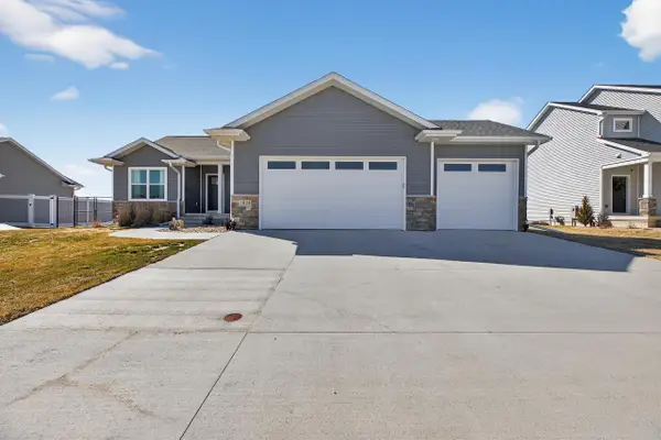 1634 Dalton Street, Jesup, IA 50648