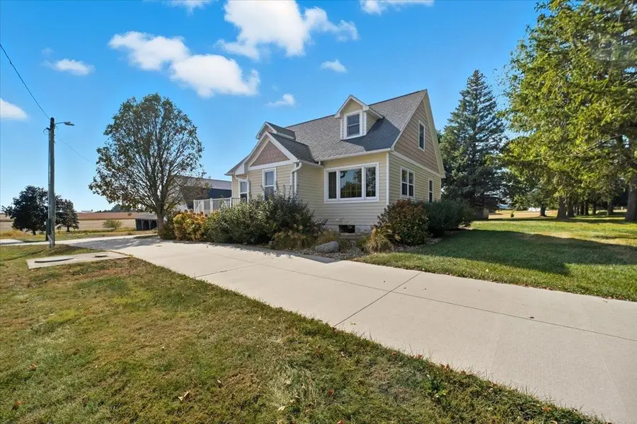 8311 Westbrook Road, Cedar Falls, IA 50613 - #2